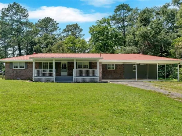 124 Sunset Dr NE, Calhoun, GA 30701