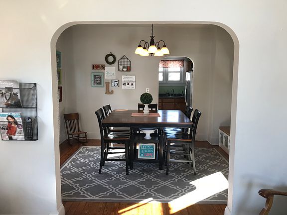 archway from living-dining