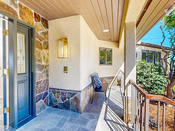 5th image of 23 Manor Way