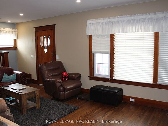 2nd image of 3780 Dominion Rd