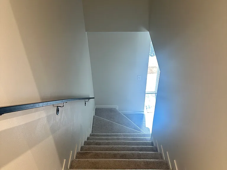 1451 Courtland Blvd — Photo 30