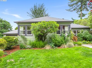 7728 SW 10th Ave, Portland, OR 97219