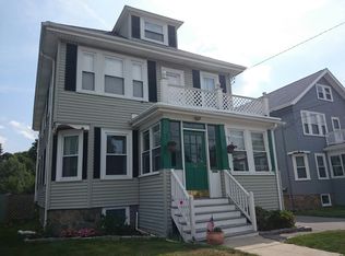 582 Weld St, West Roxbury, MA 02132