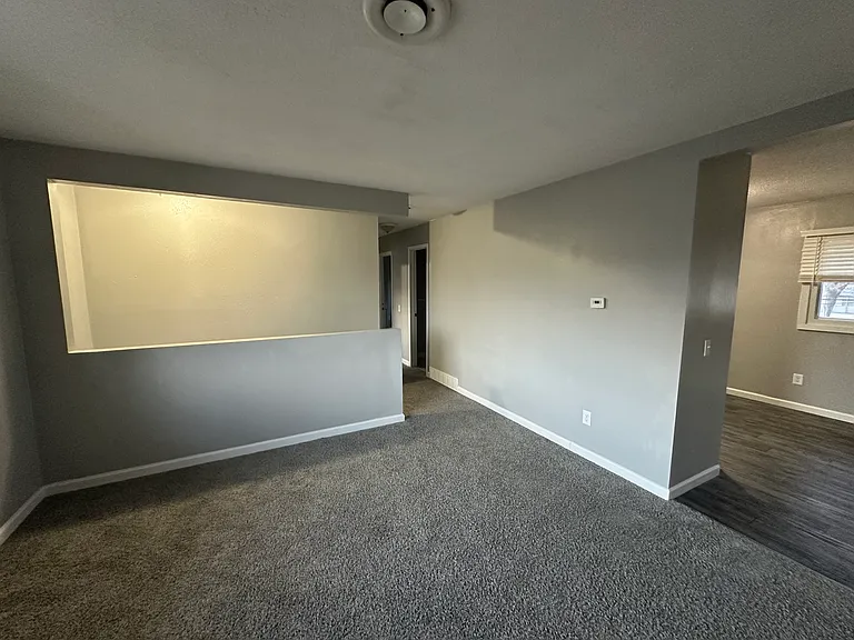 1040 Bowerman Dr #1 — Photo 7