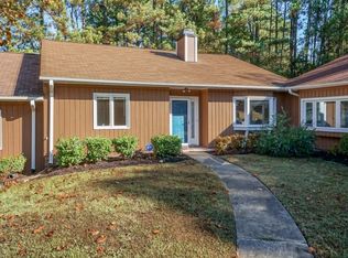 24 Sunflower Ct, Durham, NC 27713