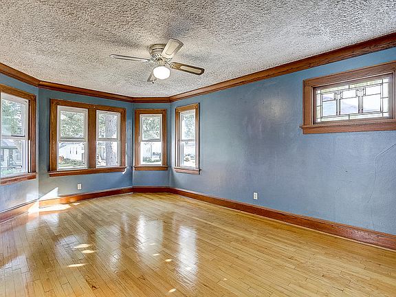 5th image of 6416 W Oconto Pl