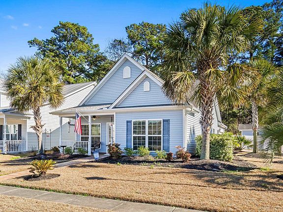 3rd image of 141 Tradd St.