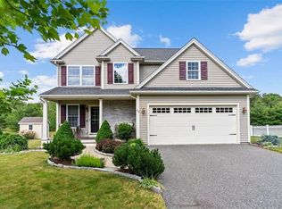 69 Roland Robinson Way, North Kingstown, RI 02852