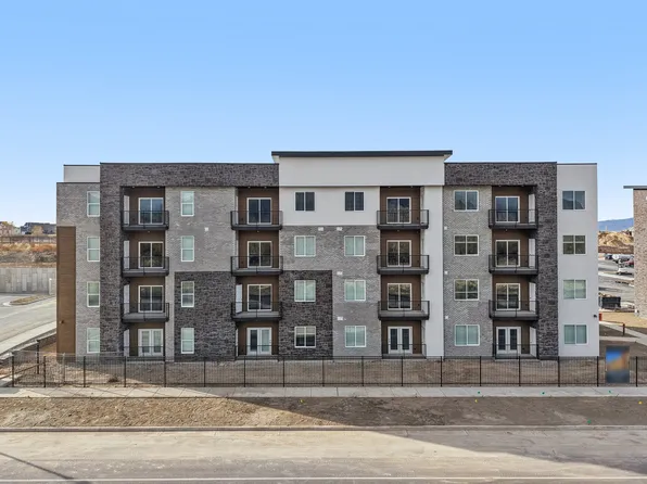 River Meadows Apartments