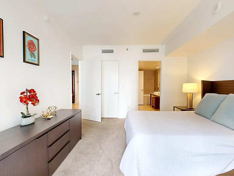 485 Brickell Ave #2107 — Photo 32