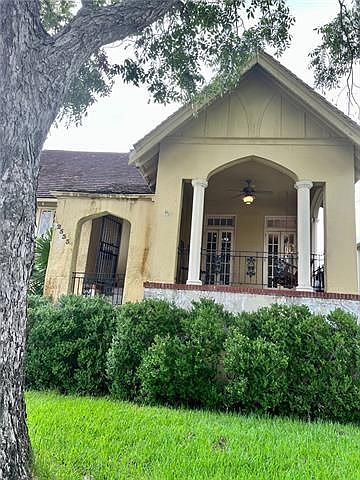 1st image of 2533 Jefferson Ave