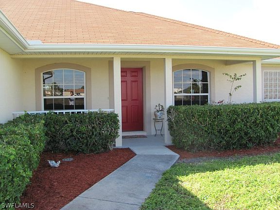2nd image of 3626 NE 18th Place Cpe