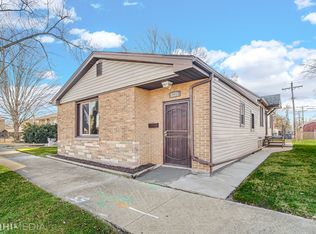 1235 W 123rd St, Calumet Park, IL