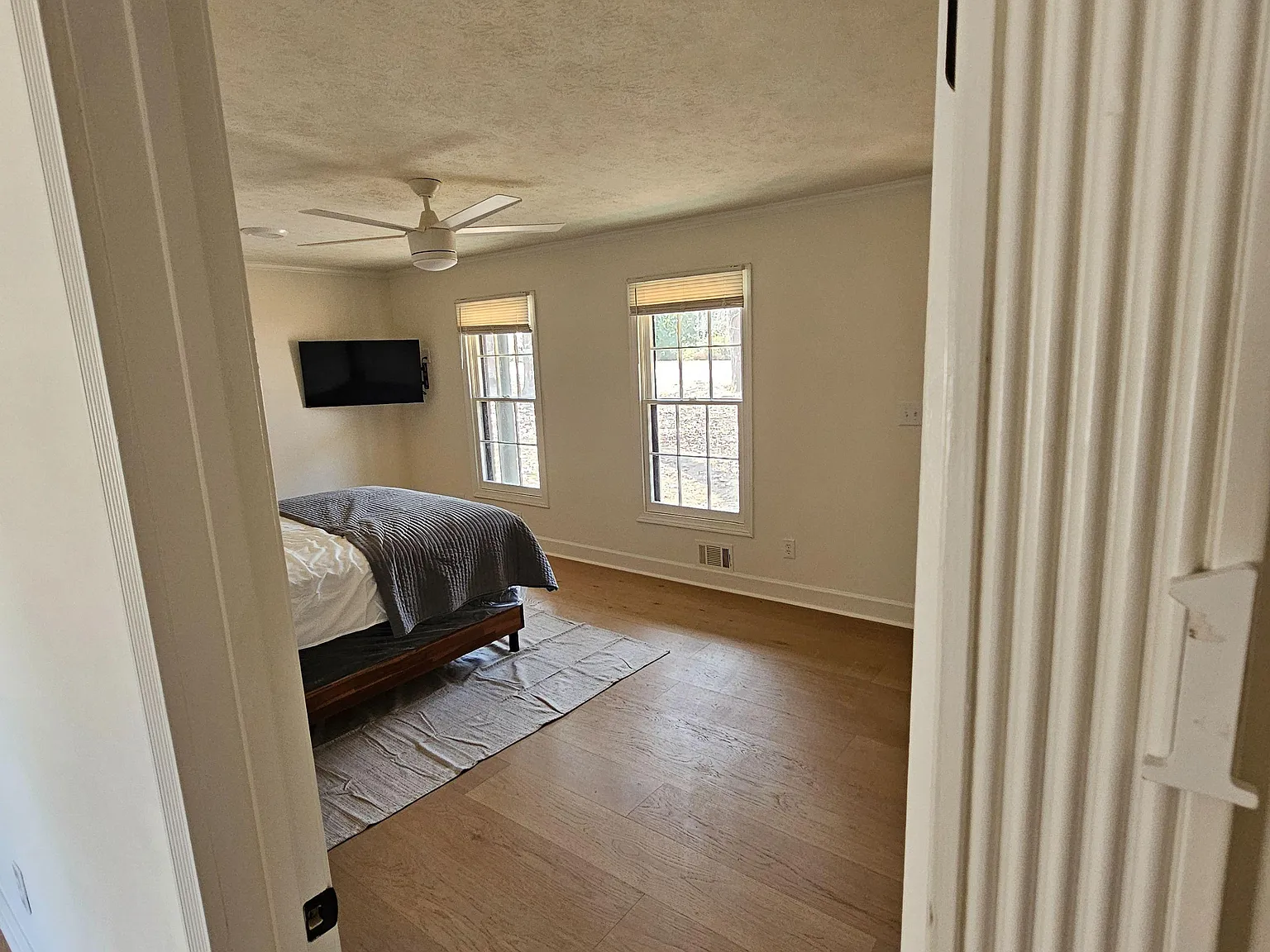 4 bed, 2.0 bath, 1525 sqft, $1,027 — Photo 3