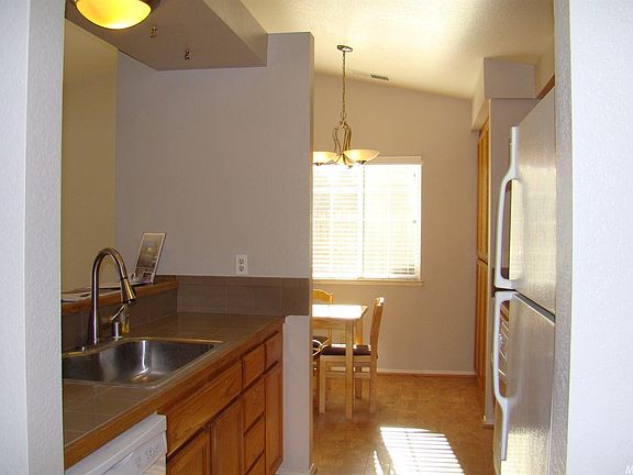 5th image of 393 Maag Ave