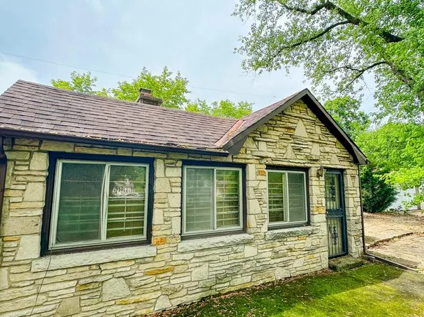 5077 North 57th STREET, Milwaukee, WI 53218
