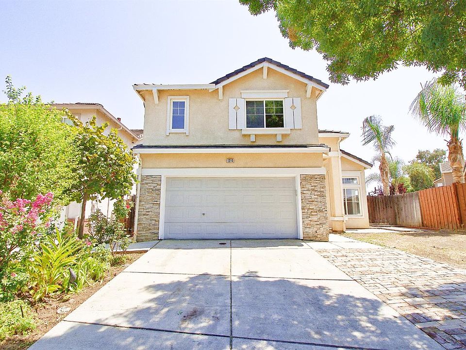 2nd image of 1310 Heatherfield Way