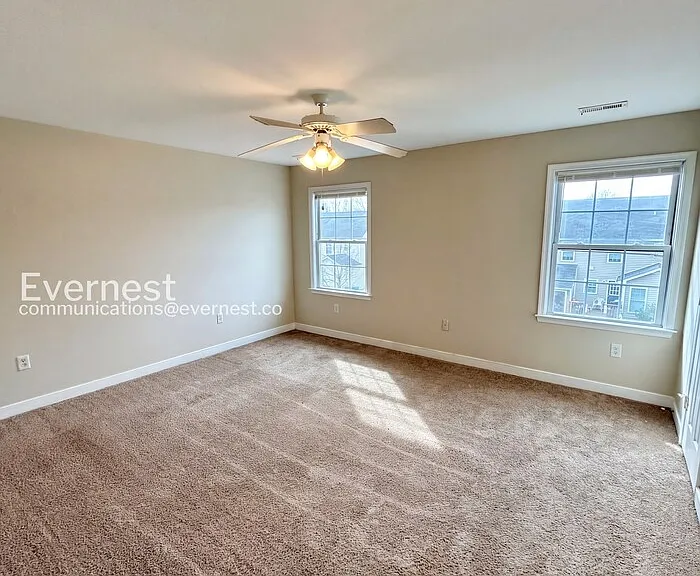 1713 Jacquelin St — Photo 13