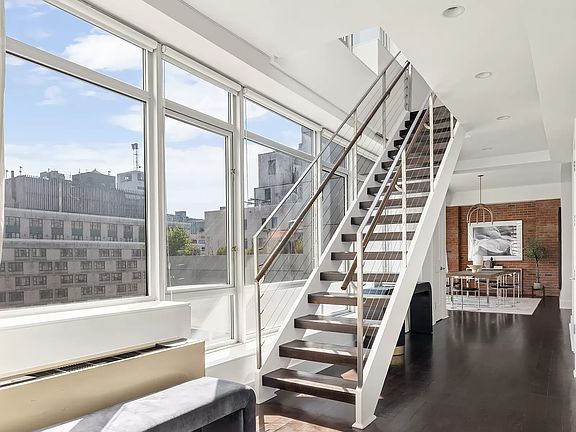 3rd image of 426 W 58th St #Penthouse