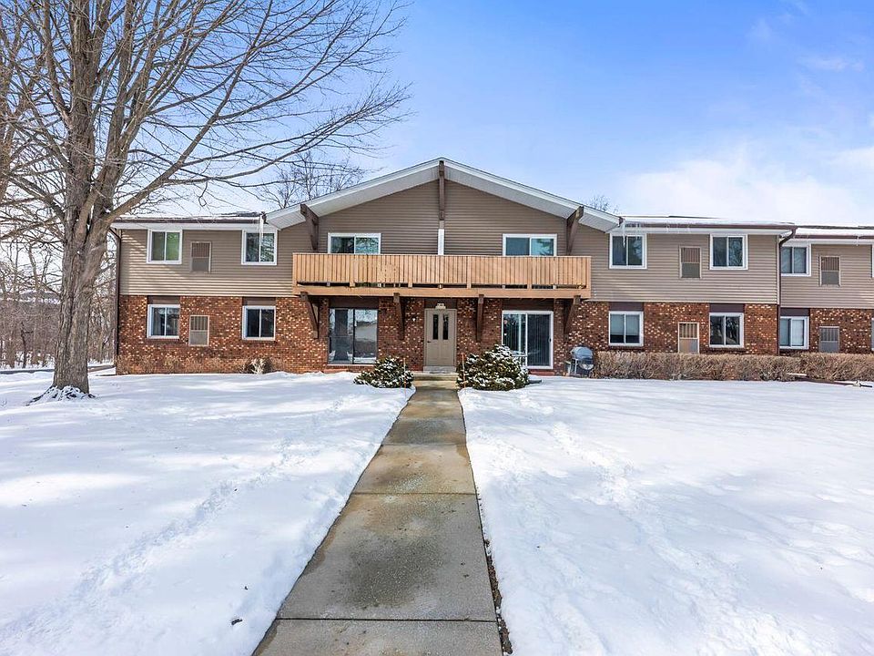 1st image of W158N11137 Legend AVENUE #1