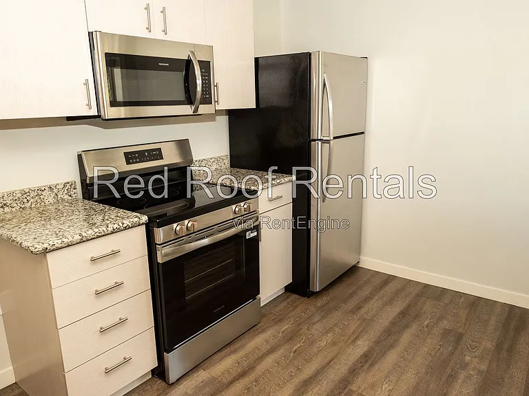 6726 S D St — Photo 14