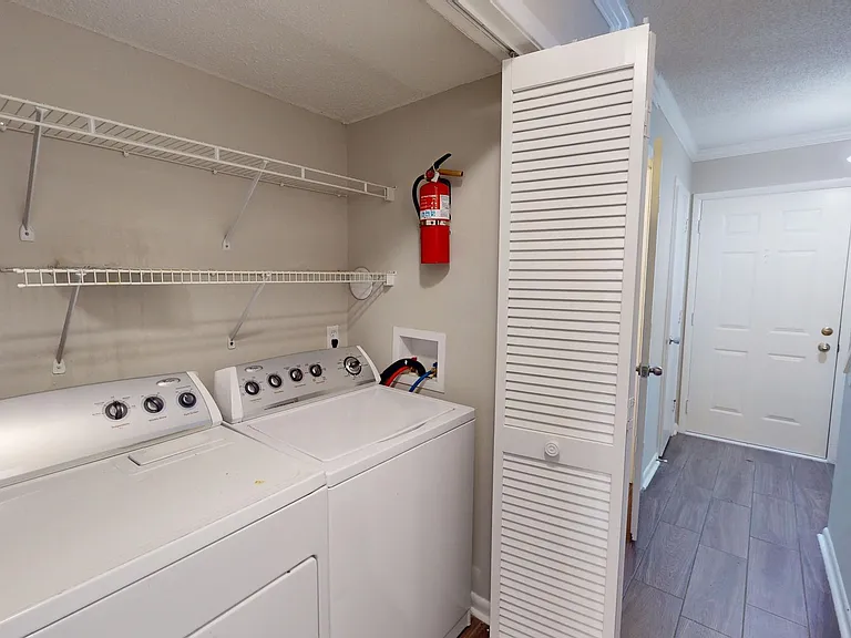 3280 Heathstead Pl — Photo 14