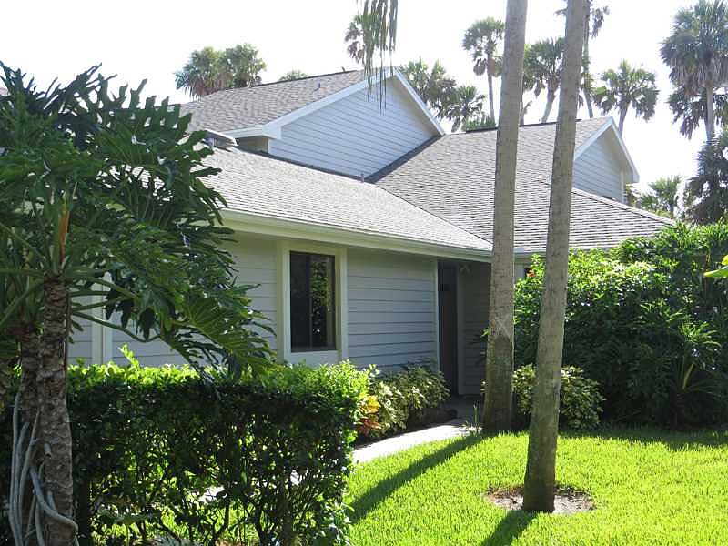 1st image of 350 Vista Ct