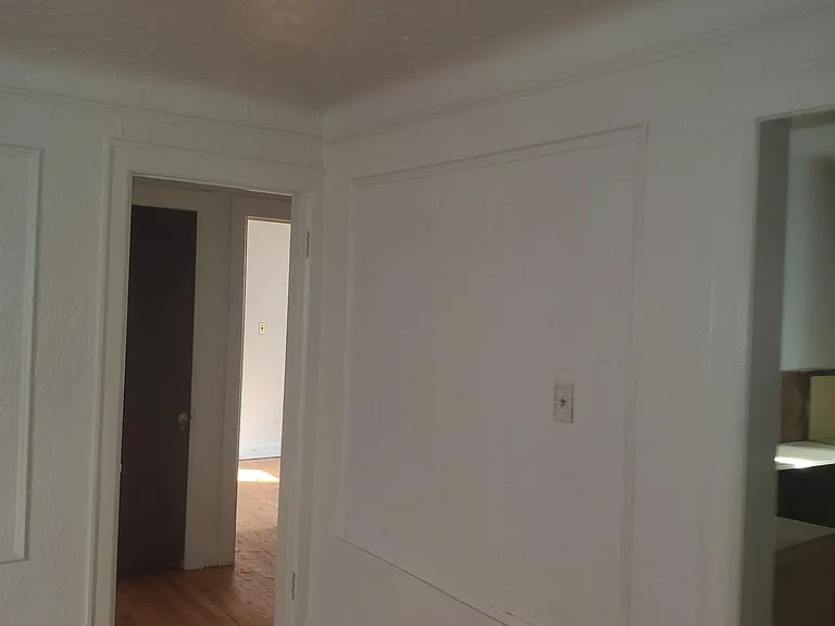 8544 Cloverlawn Ave — Photo 17