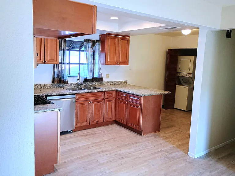 1319 N Azusa Ave #4 — Photo 3