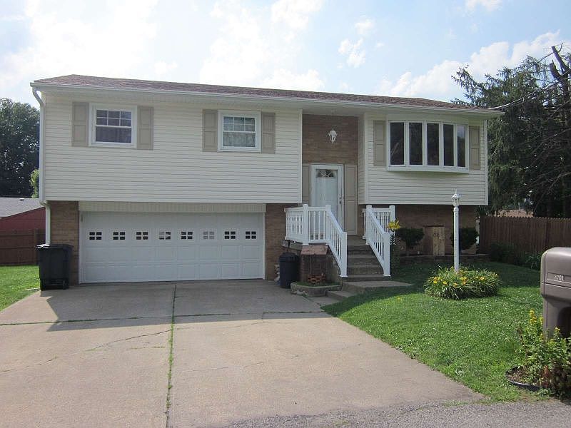 1st image of 2901 Capewood Ct