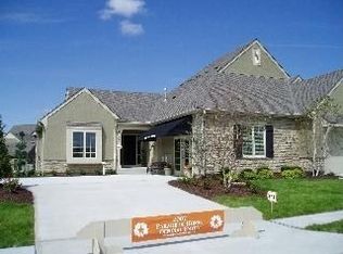 21294 W 115th St, Olathe, KS 66061
