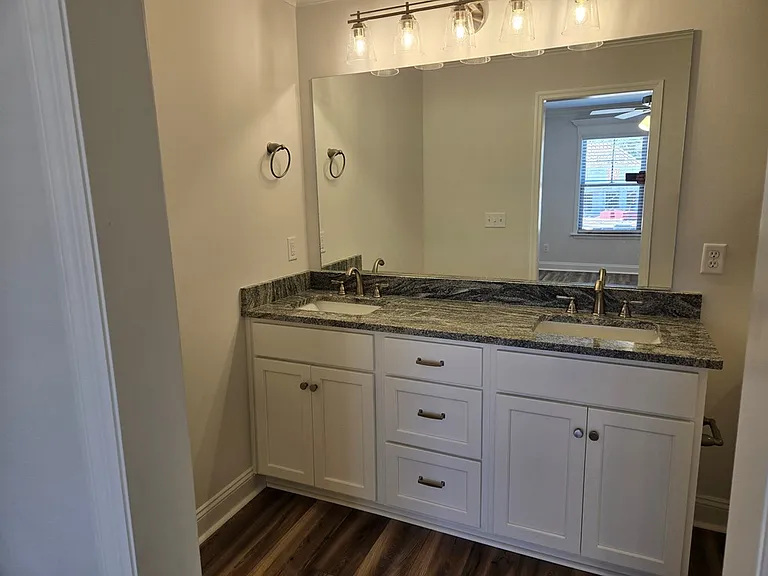 5373 Hamilton Green Cir — Photo 16