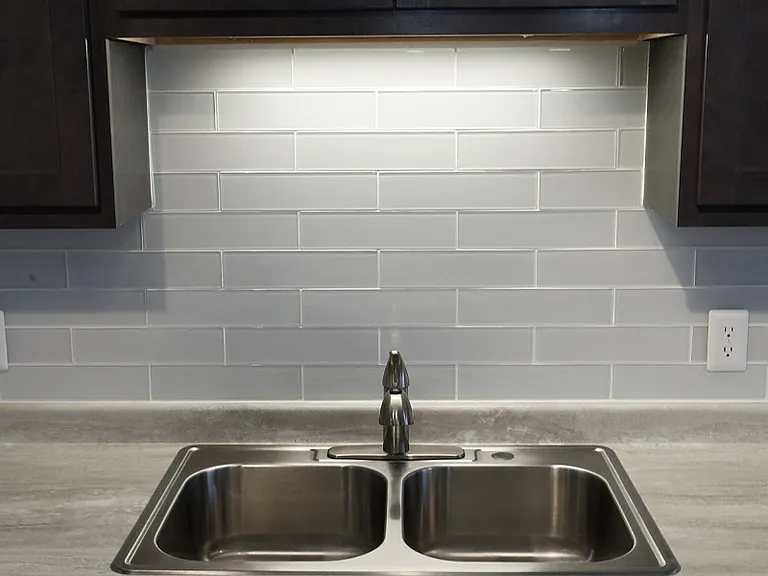 The Woodlands of Minnetonka Apartments — Photo 32