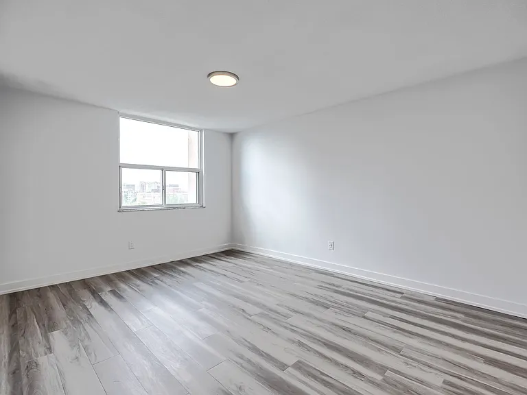 395 Martha St #503 — Photo 6