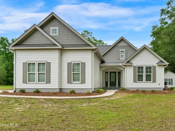 1939 SE Midway Road SE, Bolivia, NC 28422