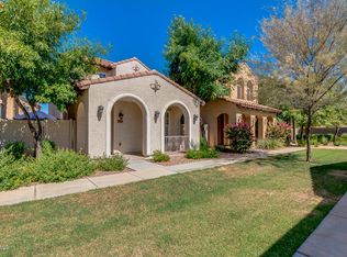 3884 S Posse Trl, Gilbert, AZ 85297