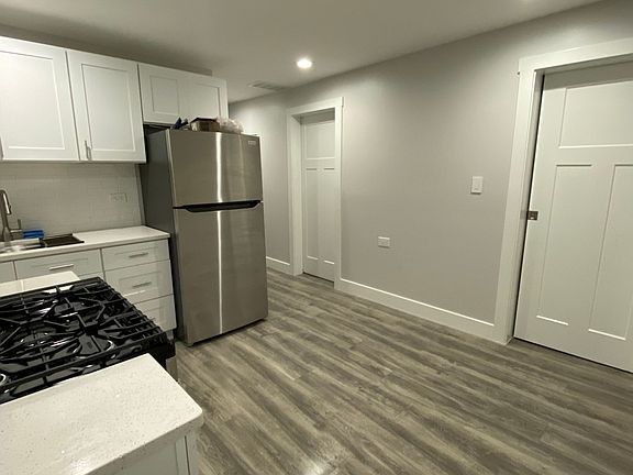 4th image of 3126 W 38th Pl #Bf