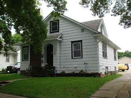 2nd image of 1022 Grant Ave