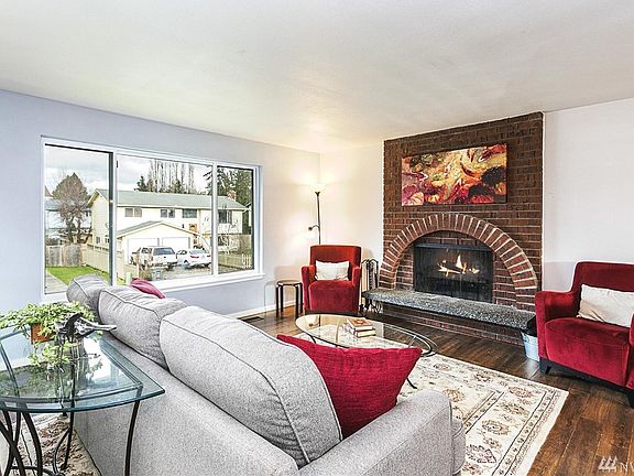 2nd image of 6128 98th St NE