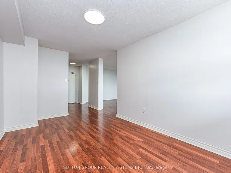 2055 Upper Middle Rd #705 — Photo 8