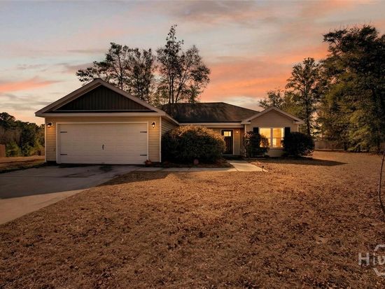220 Crape Myrtle Court, Springfield, GA 31329