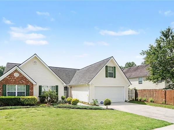 1496 Virgil Pond Ln, Loganville, GA 30052