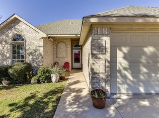 603 Brenna Rd, Waxahachie, TX 75165