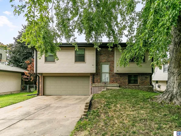7140 Colfax Ave, Lincoln, NE 68507