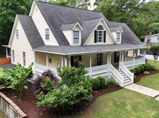 41 1st St E, Calera, AL 35040