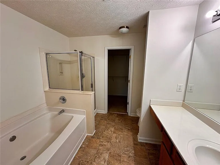 3835 Dandridge Way — Photo 6