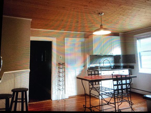 2nd image of 11 Turner St #2