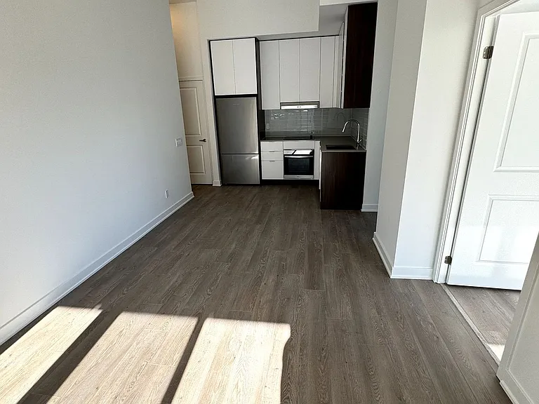 543 Richmond St W #LP22 — Photo 3