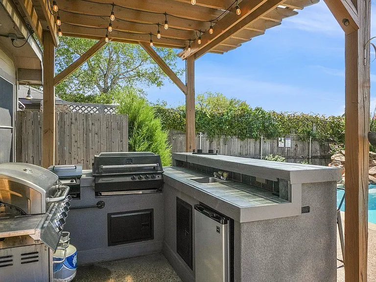 4036 Falcon Ridge Dr #4036 — Photo 11