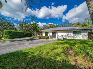 1053 Milano Dr, Naples, FL 34103